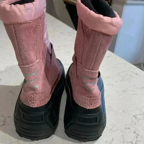 Alpine Design Boots💕 - Picture 7 of 8